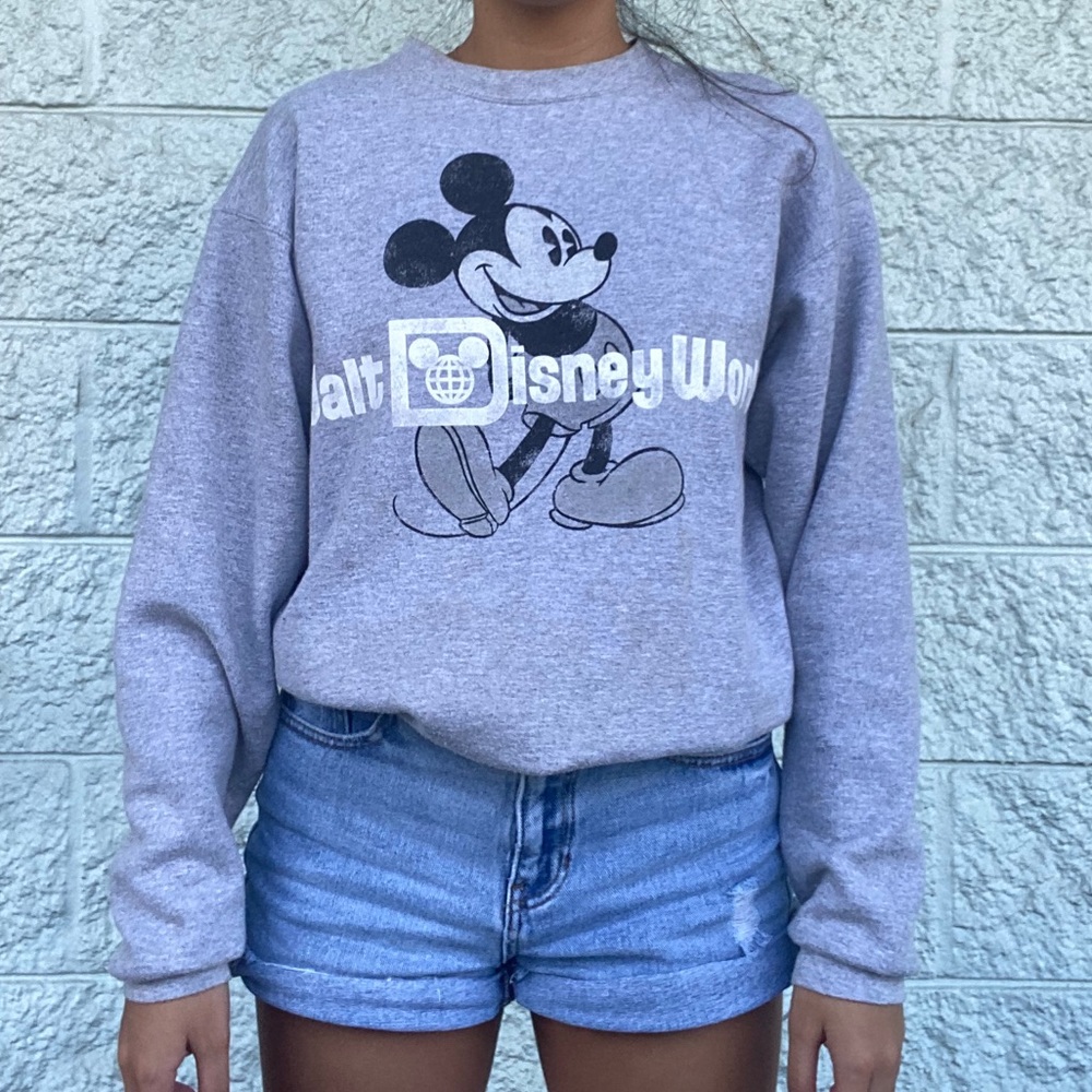 Disney sweatshirt